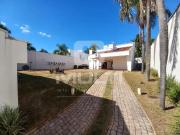 Casa / Sobrado Comercial para Venda em Uberlândia/MG...