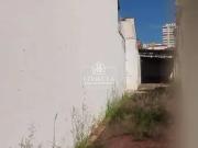 Casa / Sobrado Comercial para Venda em Uberlândia/MG...
