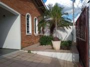 Casa / Sobrado Comercial para Venda em Valinhos/SP...