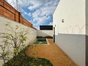 Casa sobrado de 177m² com 03 quartos à venda em...