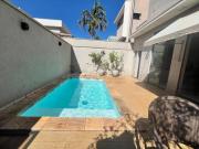 Casa sobrado de 190m² com 03 suítes à venda Recreio das...