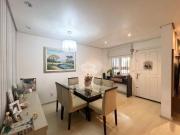 Casa sobrado de 190m², com 3 quartos, 1 suíte, 4...