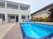 CASA SOBRADO de 3 DORMITÓRIOS &  PISCINA com Espaço...