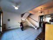 casa sobrado de 3 quartos Jardim Botânico