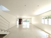 Casa sobrado em condominio 4 dormitórios/suite, cozinha...