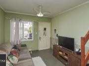 Casa sobrado em condomínio fechado no Alto Petrópolis de...