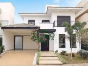 Casa / Sobrado em Condomínio para Locação em...