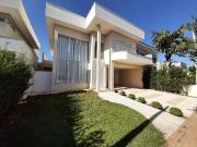 Casa / Sobrado em Condomínio para Locação em...