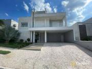 Casa / Sobrado em Condomínio para Locação em...