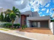 Casa / Sobrado em Condomínio para Locação em...