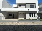 Casa / Sobrado em Condomínio para Locação em Aparecida...