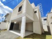 Casa / Sobrado em Condomínio para Locação em Aparecida...