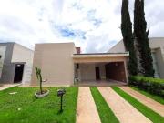 Casa / Sobrado em Condomínio para Locação em...