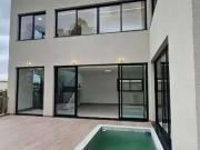 Casa / Sobrado em Condomínio para Locação em Arujá/SP...