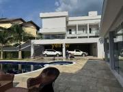 Casa / Sobrado em Condomínio para Locação em Arujá/SP...