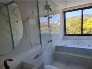 Casa / Sobrado em Condomínio para Locação em Atibaia/SP...