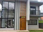 Casa / Sobrado em Condomínio para Locação em Atibaia/SP...
