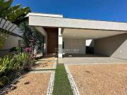 Casa / Sobrado em Condomínio para Locação em Atibaia/SP...