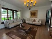 Casa / Sobrado em Condomínio para Locação em Atibaia/SP...