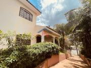 Casa / Sobrado em Condomínio para Locação em Atibaia/SP...