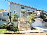 Casa / Sobrado em Condomínio para Locação em Atibaia/SP...