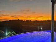 Casa / Sobrado em Condomínio para Locação em Atibaia/SP...