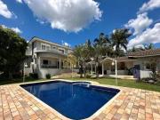 Casa / Sobrado em Condomínio para Locação em Atibaia/SP...