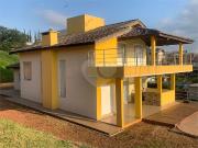 Casa / Sobrado em Condomínio para Locação em Atibaia/SP...