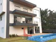 Casa / Sobrado em Condomínio para Locação em Atibaia/SP...