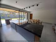 Casa / Sobrado em Condomínio para Locação em Atibaia/SP...