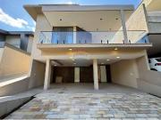 Casa / Sobrado em Condomínio para Locação em Atibaia/SP...