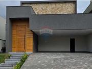 Casa / Sobrado em Condomínio para Locação em Atibaia/SP...