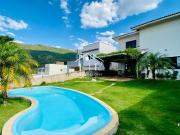 Casa / Sobrado em Condomínio para Locação em Atibaia/SP...