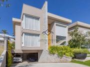 Casa / Sobrado em Condomínio para Locação em Barueri/SP...