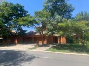 Casa / Sobrado em Condomínio para Locação em Barueri/SP... Casa / Sobrado em Condomínio para Locação em Barueri/SP...