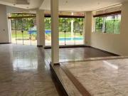 Casa / Sobrado em Condomínio para Locação em Barueri/SP...