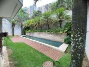 Casa / Sobrado em Condomínio para Locação em Barueri/SP...