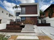 Casa / Sobrado em Condomínio para Locação em Barueri/SP...