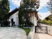 Casa / Sobrado em Condomínio para Locação em Barueri/SP...
