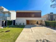 Casa / Sobrado em Condomínio para Locação em Barueri/SP...