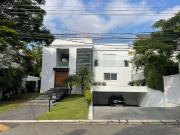 Casa / Sobrado em Condomínio para Locação em Barueri/SP...