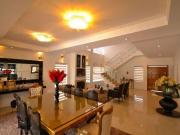 Casa / Sobrado em Condomínio para Locação em Barueri/SP...