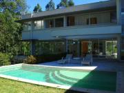 Casa / Sobrado em Condomínio para Locação em Barueri/SP...