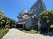 Casa / Sobrado em Condomínio para Locação em Barueri/SP...