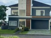 Casa / Sobrado em Condomínio para Locação em Belém/PA...