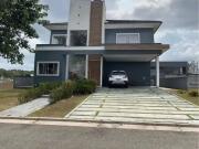 Casa / Sobrado em Condomínio para Locação em Belém/PA...