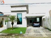 Casa / Sobrado em Condomínio para Locação em Belém/PA...