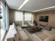 Casa / Sobrado em Condomínio para Locação em Belo...