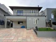 Casa / Sobrado em Condomínio para Locação em Bragança...