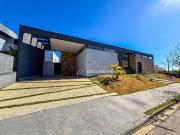 Casa / Sobrado em Condomínio para Locação em Caçapava/SP...